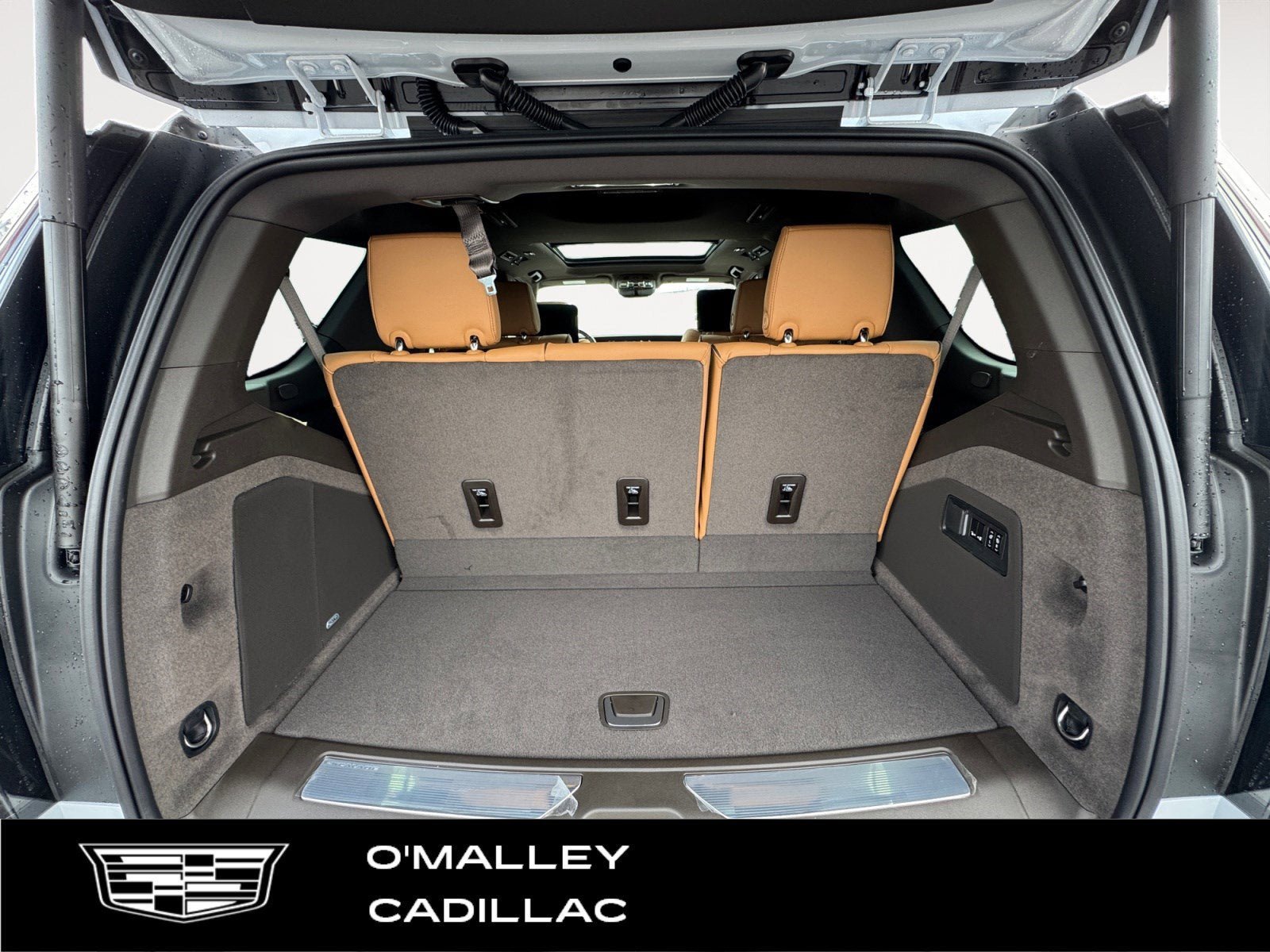 New 2026 Cadillac Escalade Luxury w/ Touring Package image 12