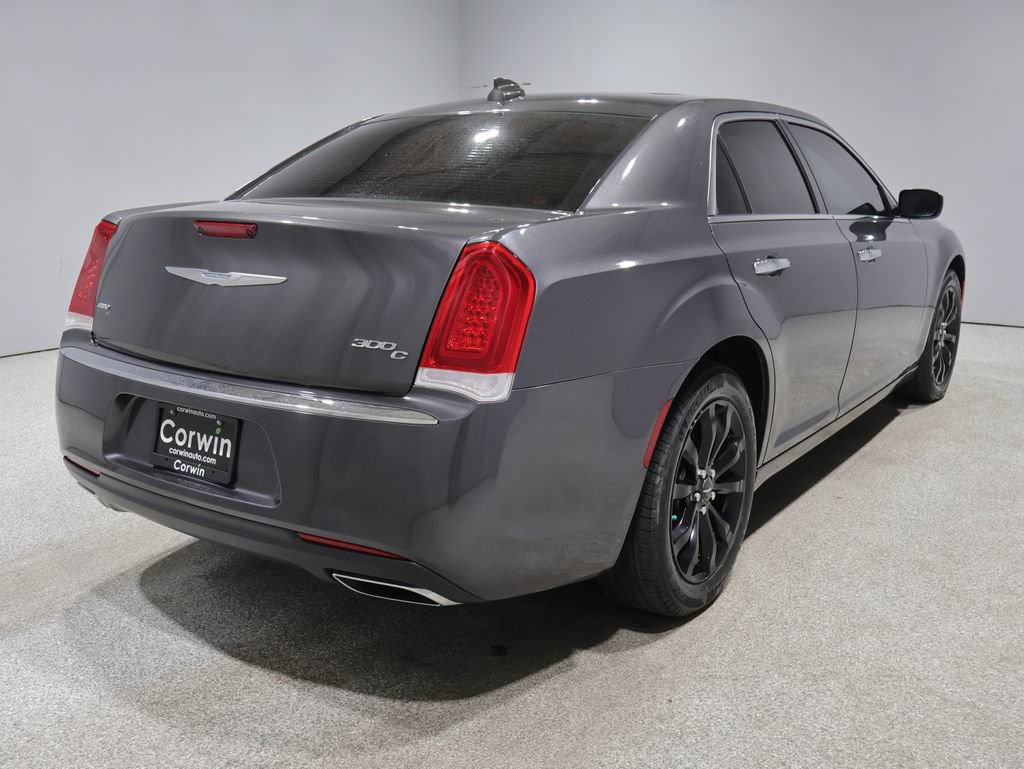 Used 2016 Chrysler 300 C AWD/4WD video 2