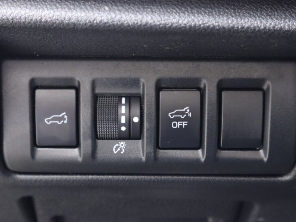 Used 2022 Subaru Outback Limited AWD/4WD image 10