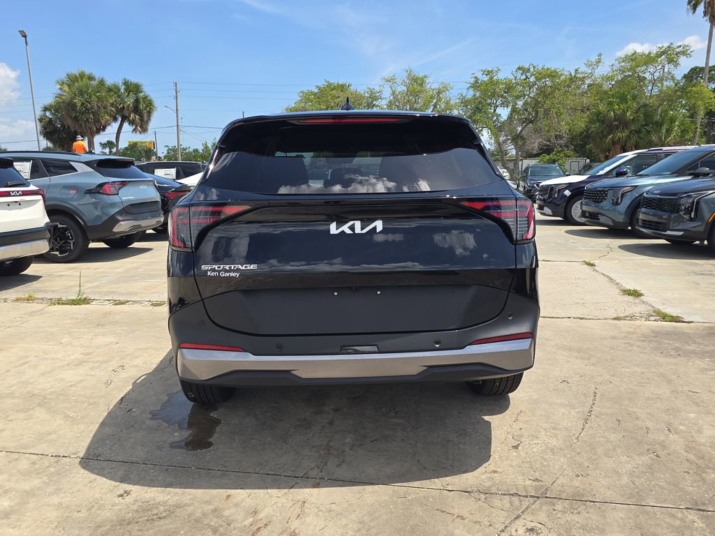 New 2026 Kia Sportage EX FWD image 7