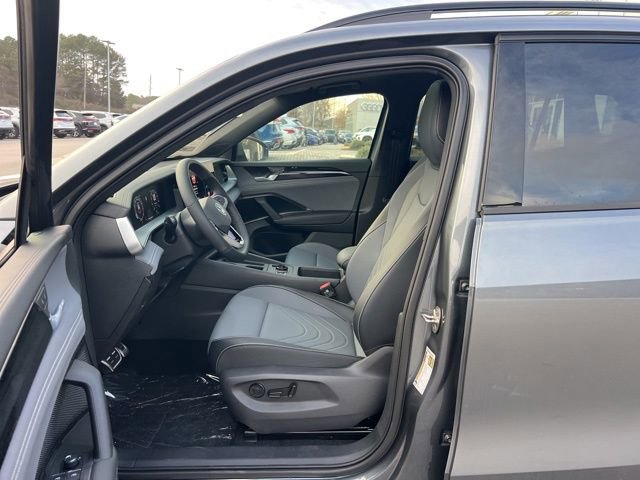 New 2026 Volkswagen Tiguan SE R-Line image 18