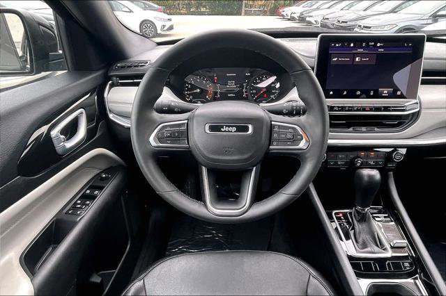 Used 2023 Jeep Compass Limited AWD/4WD image 19