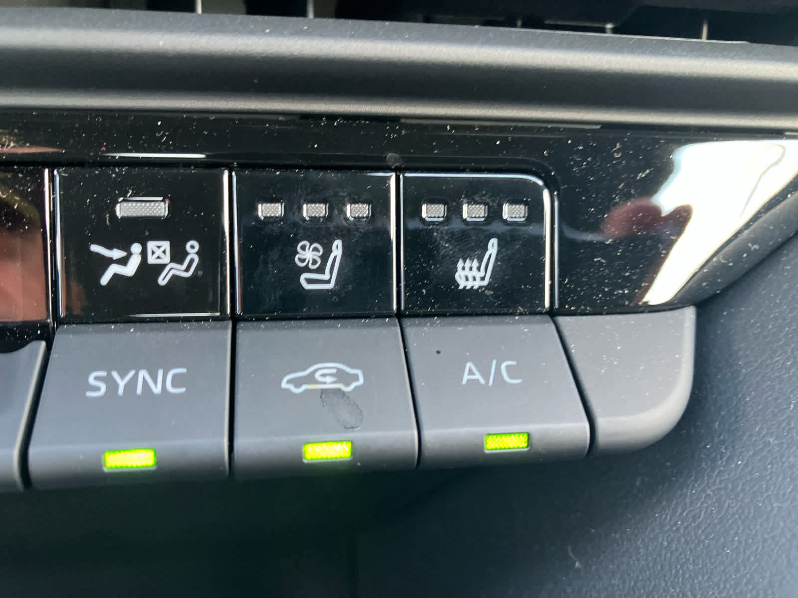 Certified 2026 Toyota Crown Platinum AWD/4WD image 31