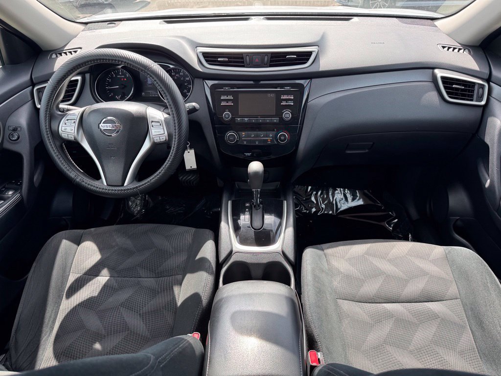 Used 2015 Nissan Rogue S AWD/4WD image 13