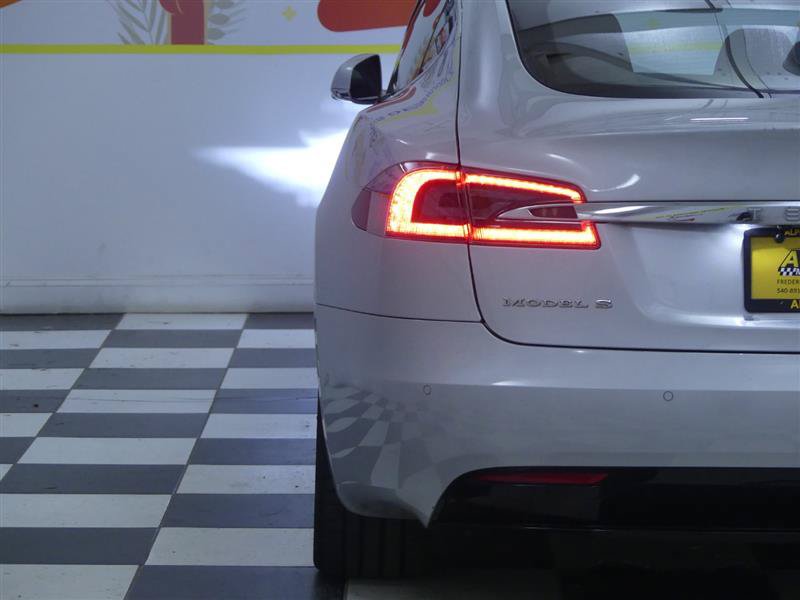 Used 2017 Tesla Model S 90D AWD/4WD image 27
