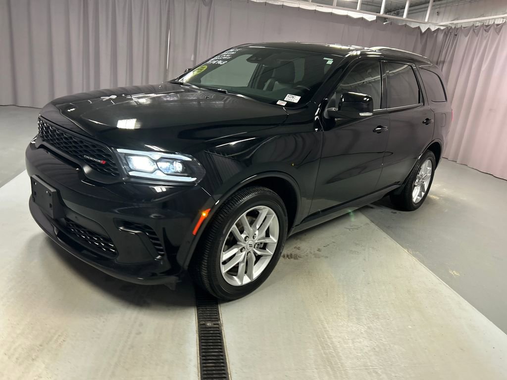 Used 2025 Dodge Durango GT image 3
