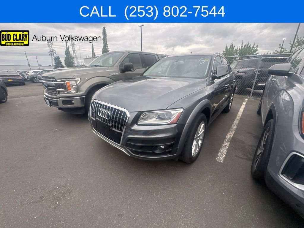 Used 2017 Audi Q5 2.0T Premium Plus w/ Technology Package AWD/4WD image 11