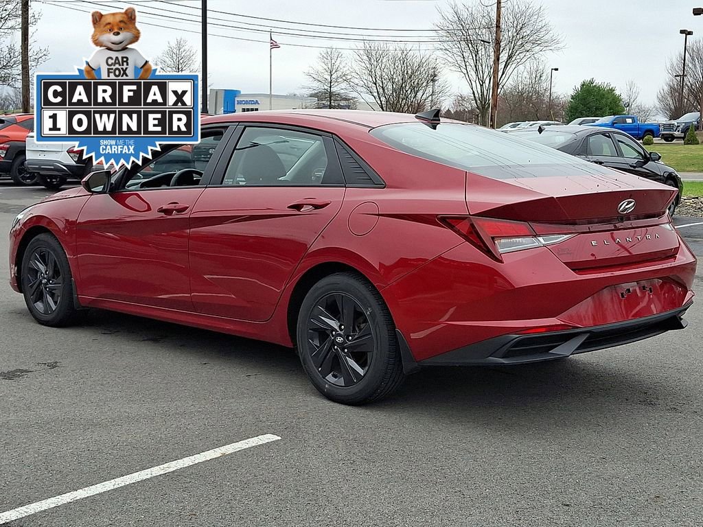 Used 2021 Hyundai Elantra SEL w/ Convenience Package image 6