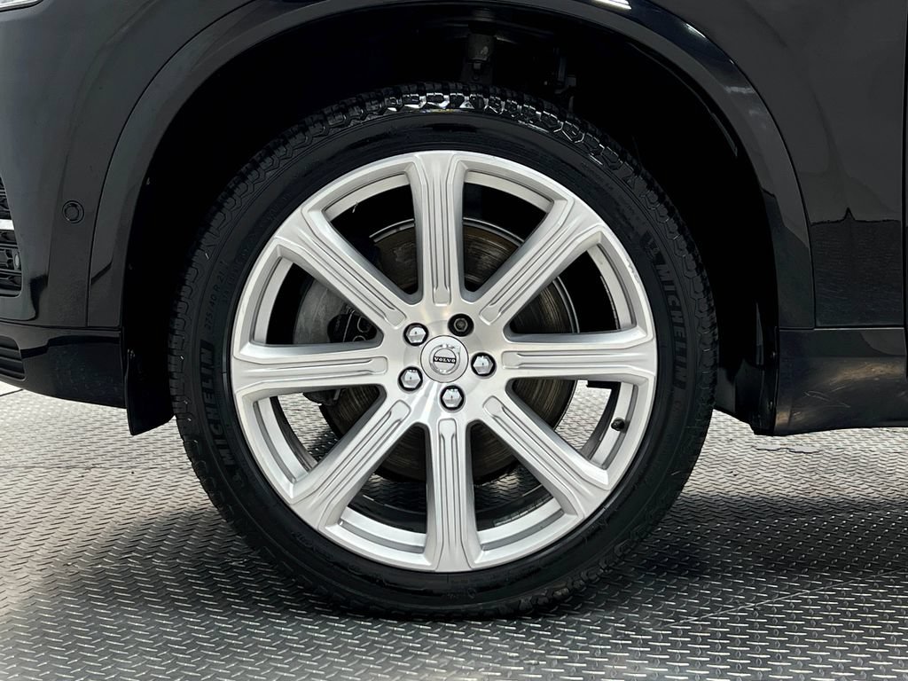 Used 2017 Volvo XC90 T8 Inscription w/ Vision Package AWD/4WD image 40