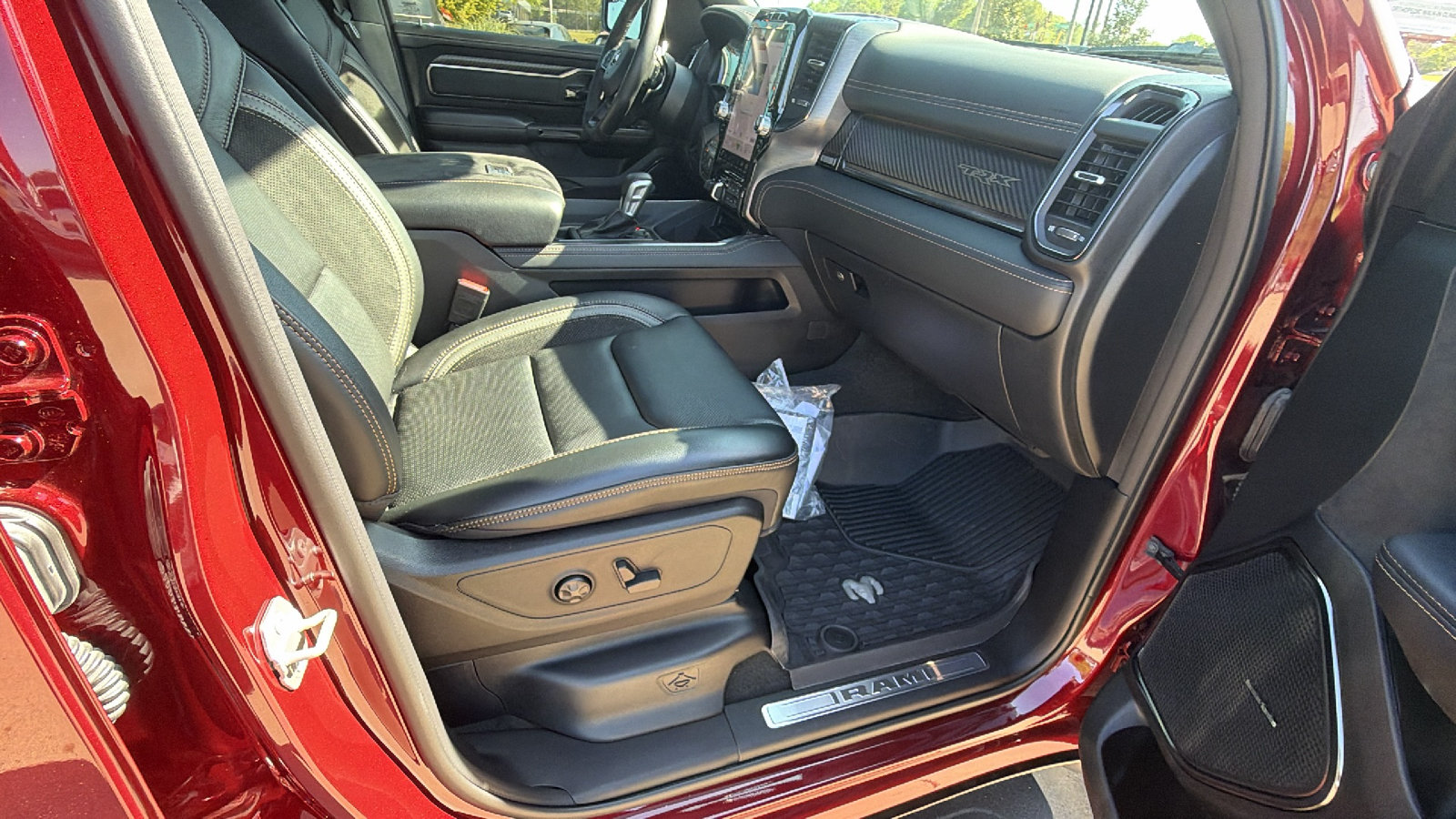 Used 2024 RAM 1500 TRX AWD/4WD image 20