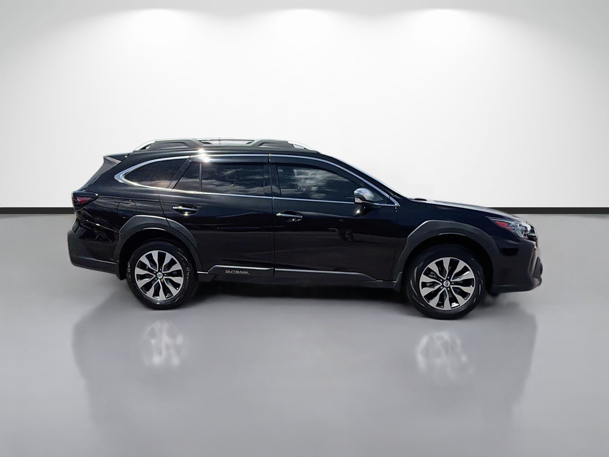 Used 2024 Subaru Outback Touring w/ Popular Package #2 AWD/4WD image 2