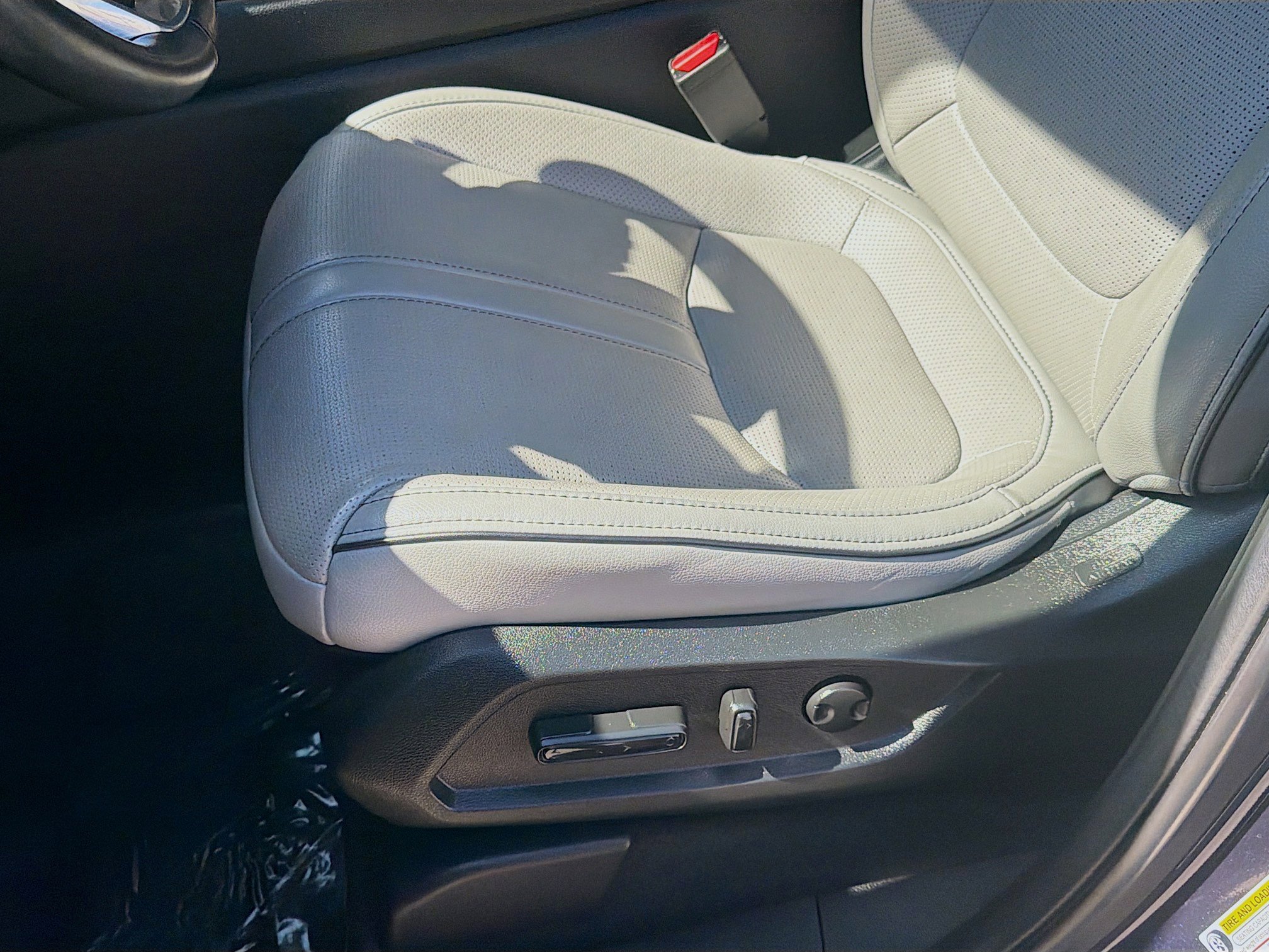 Certified 2023 Honda Pilot Elite image 18