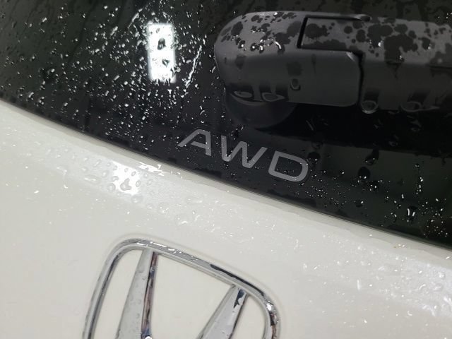 Used 2025 Honda HR-V Sport image 9