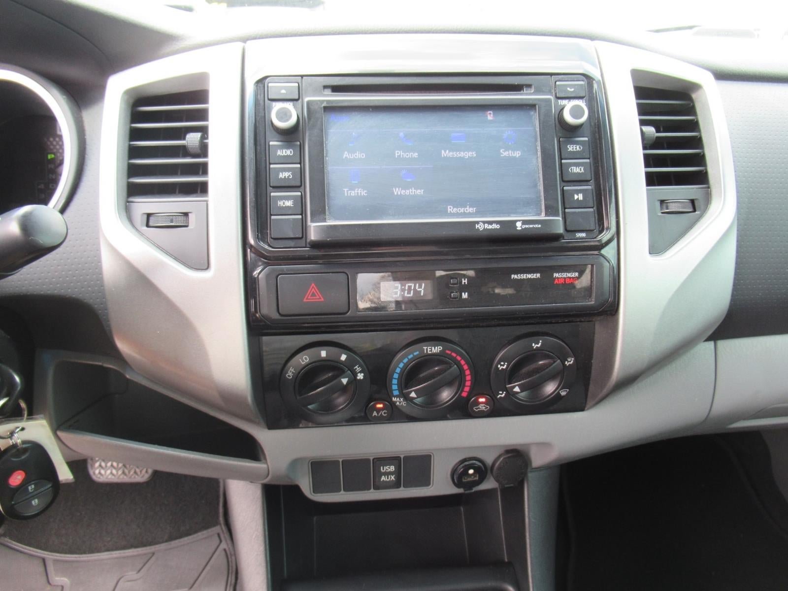 Used 2014 Toyota Tacoma PreRunner w/ SR5 Package RWD image 25