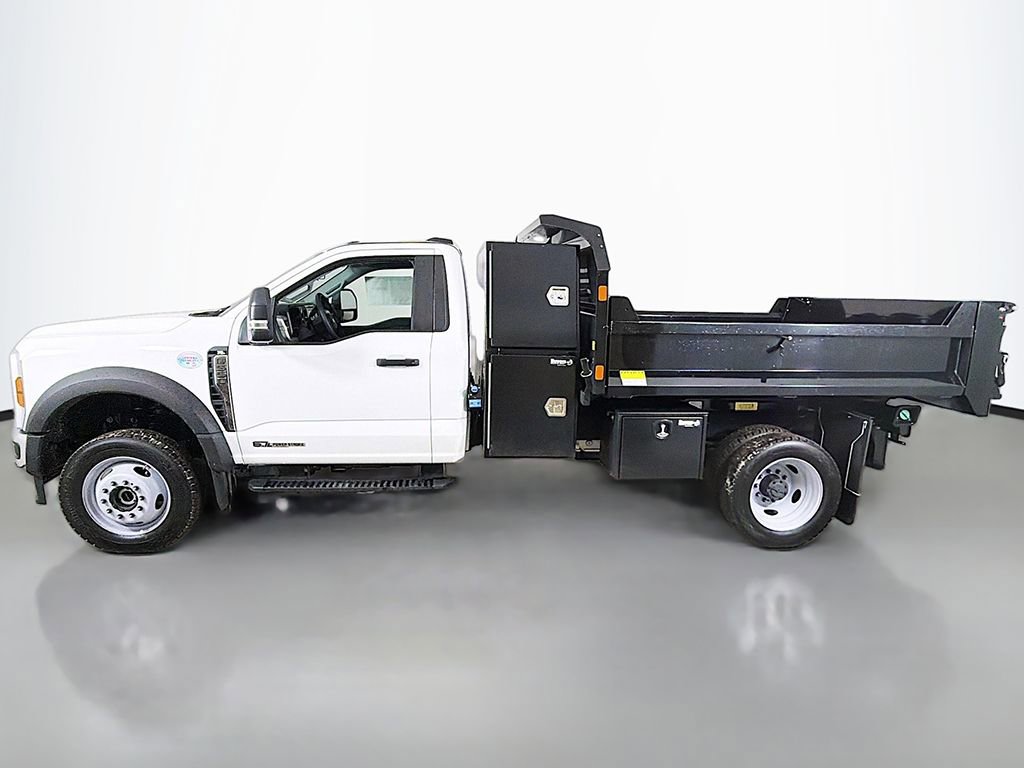 New 2025 Ford F550 4x4 Regular Cab Super Duty image 8