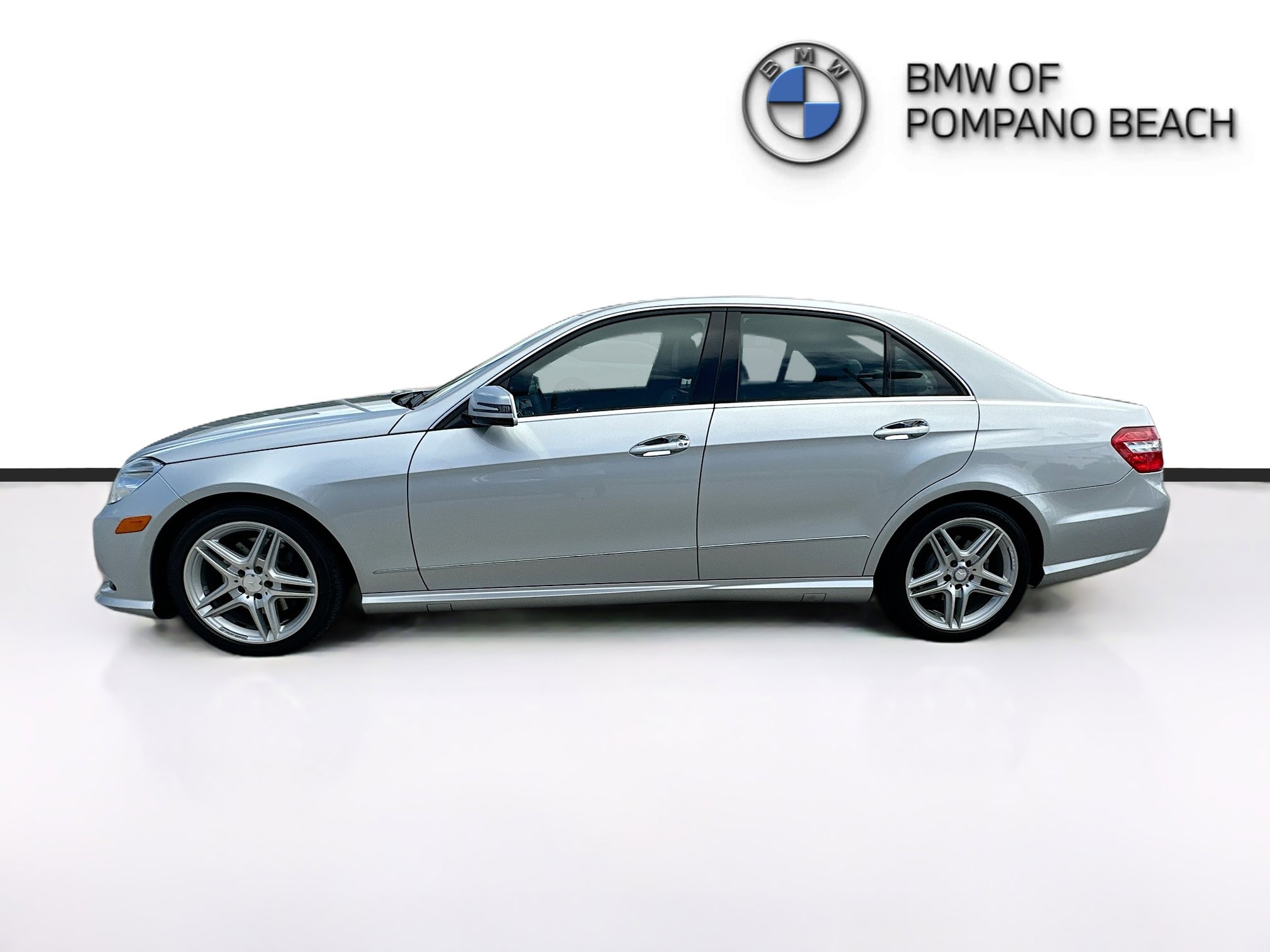 Used 2011 Mercedes-Benz E 350 E 350 image 4