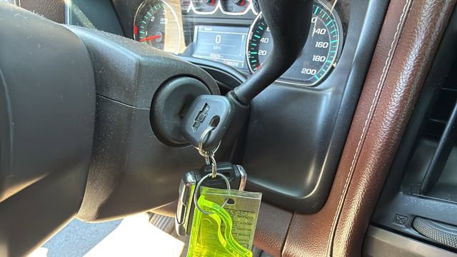 Used 2016 Chevrolet Silverado 2500 High Country image 17