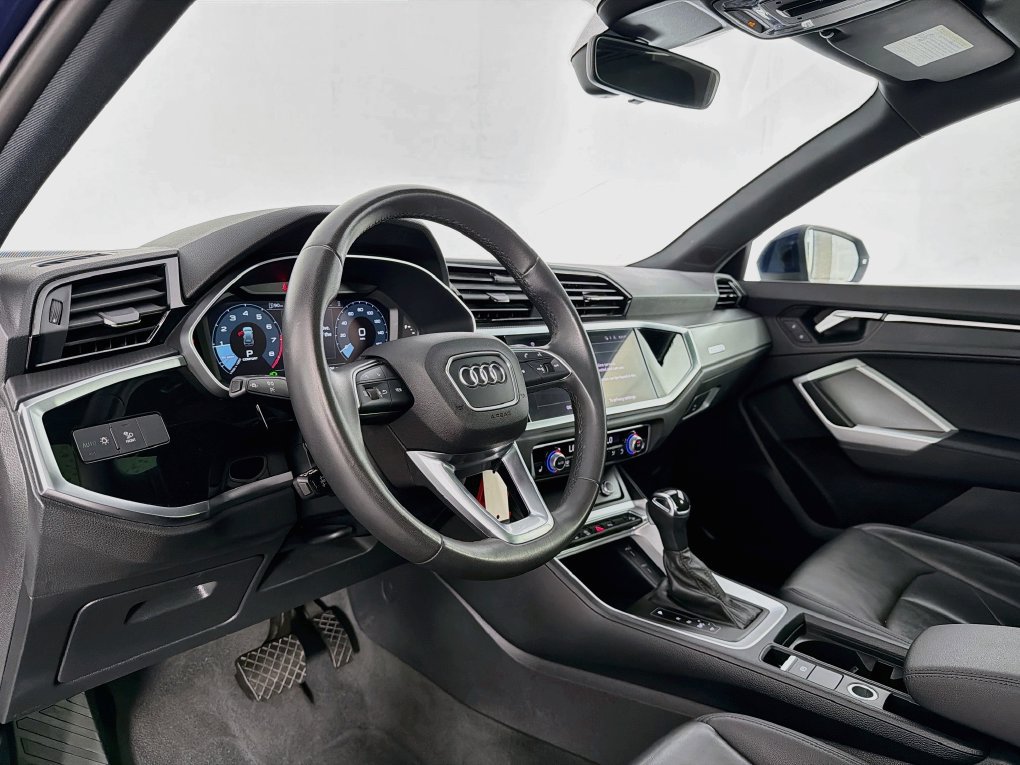 Used 2025 Audi Q3 2.0T Premium AWD/4WD image 14