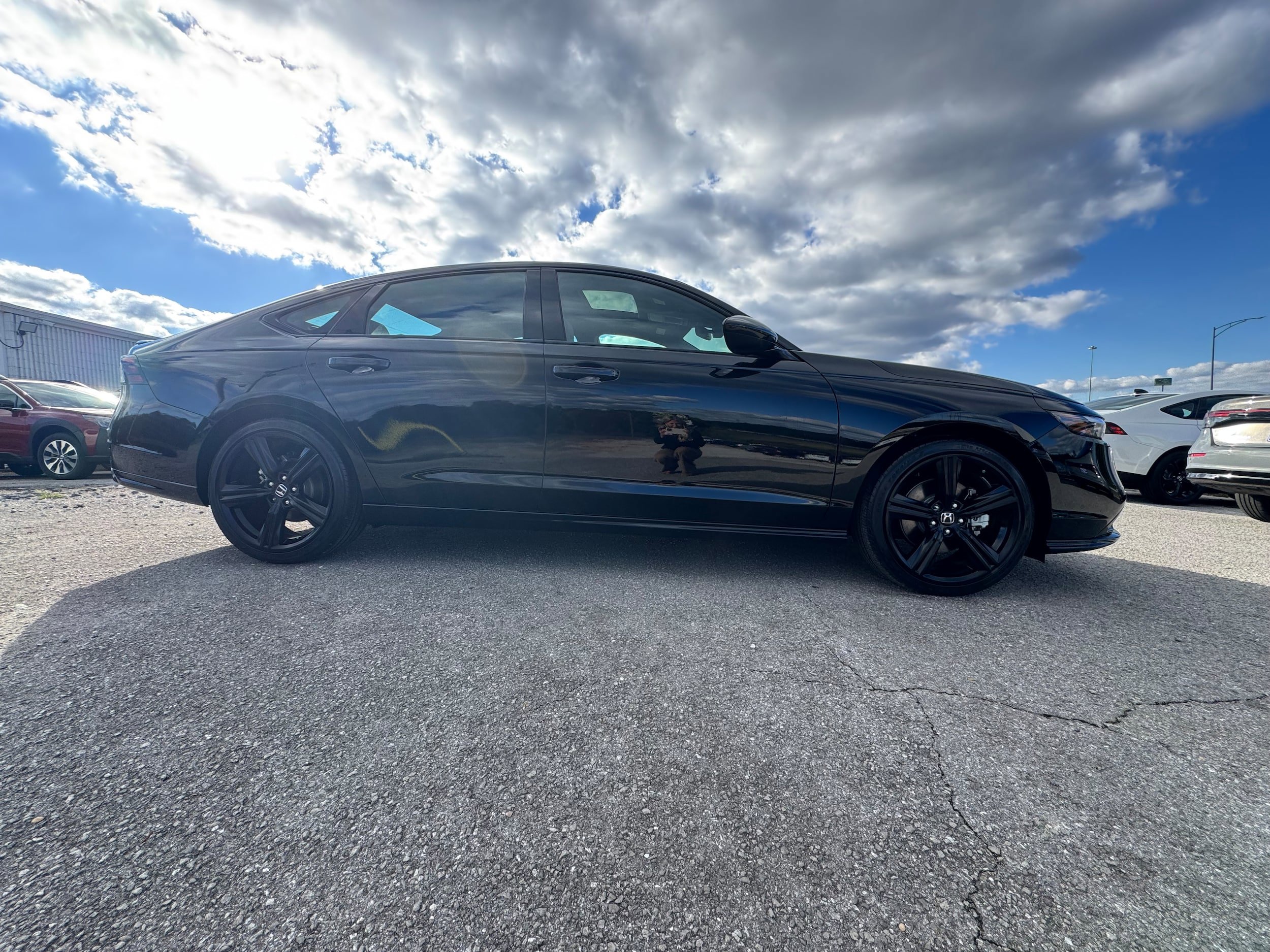 Used 2025 Honda Accord Sport image 3
