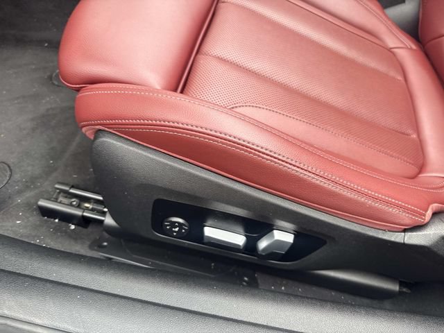 Used 2023 BMW 430i xDrive Convertible w/ Premium Package AWD/4WD image 22