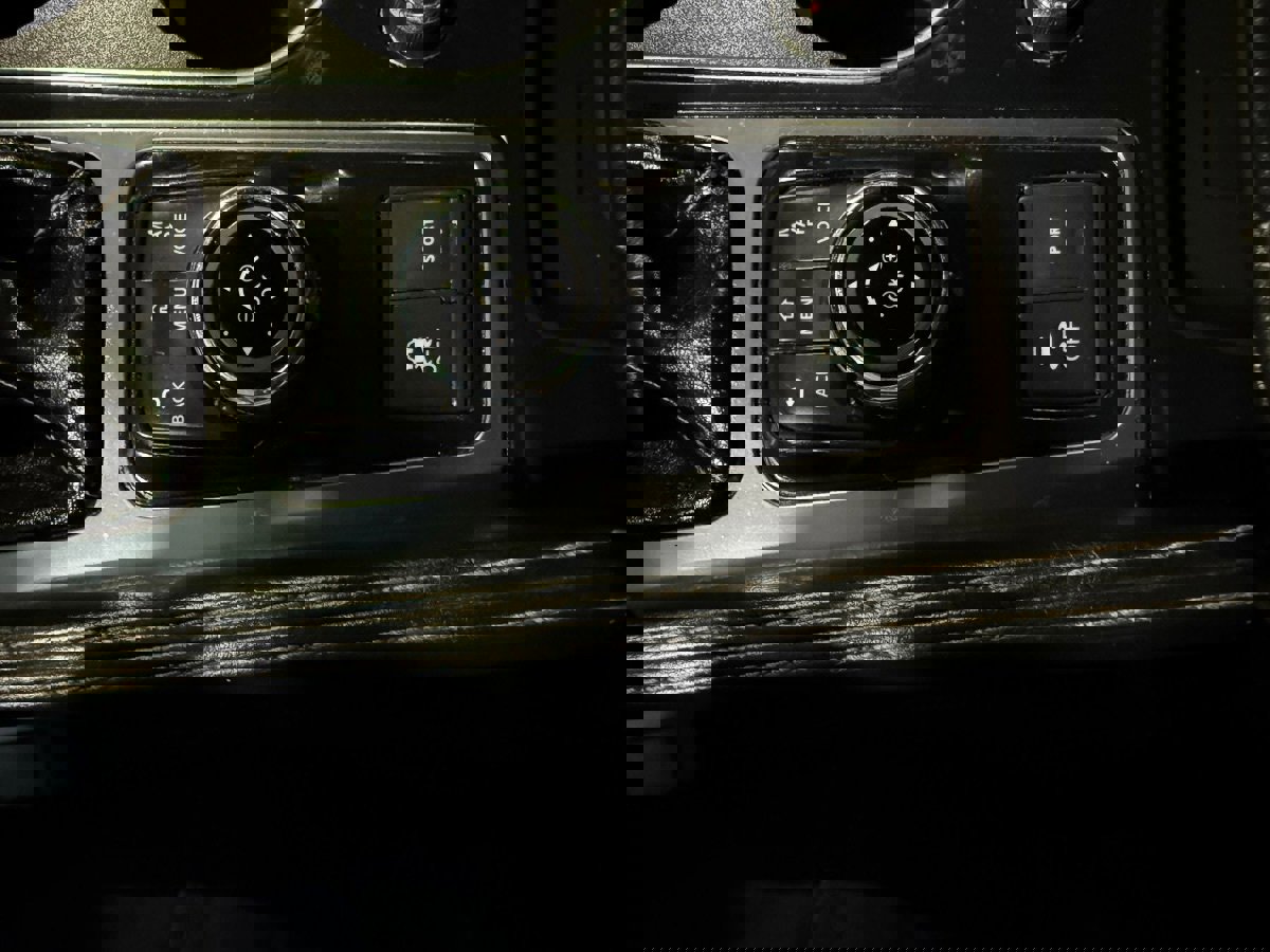 Used 2021 Nissan Maxima Platinum w/ Sport Mat Group image 15