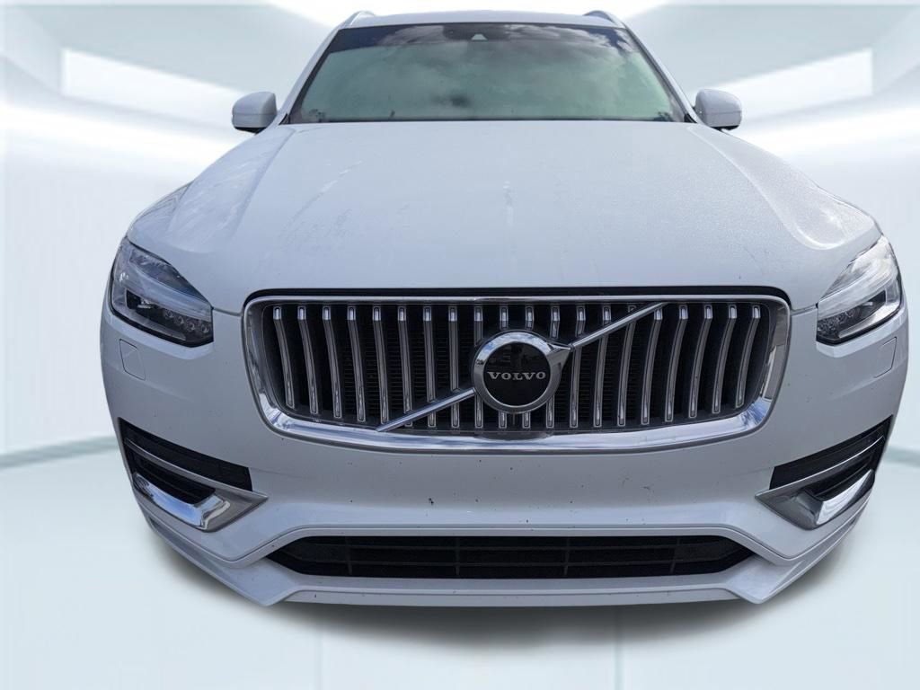 Used 2022 Volvo XC90 T6 Inscription w/ Climate Package image 2
