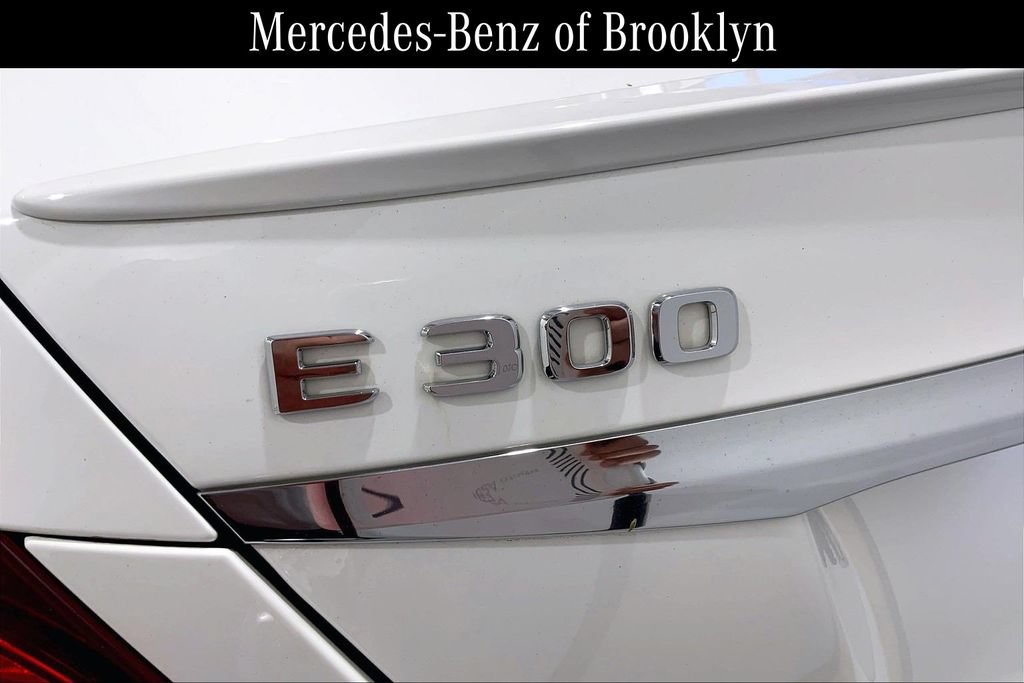 Used 2019 Mercedes-Benz E 300 4MATIC image 10