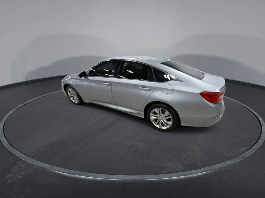 Used 2018 Honda Accord LX image 6