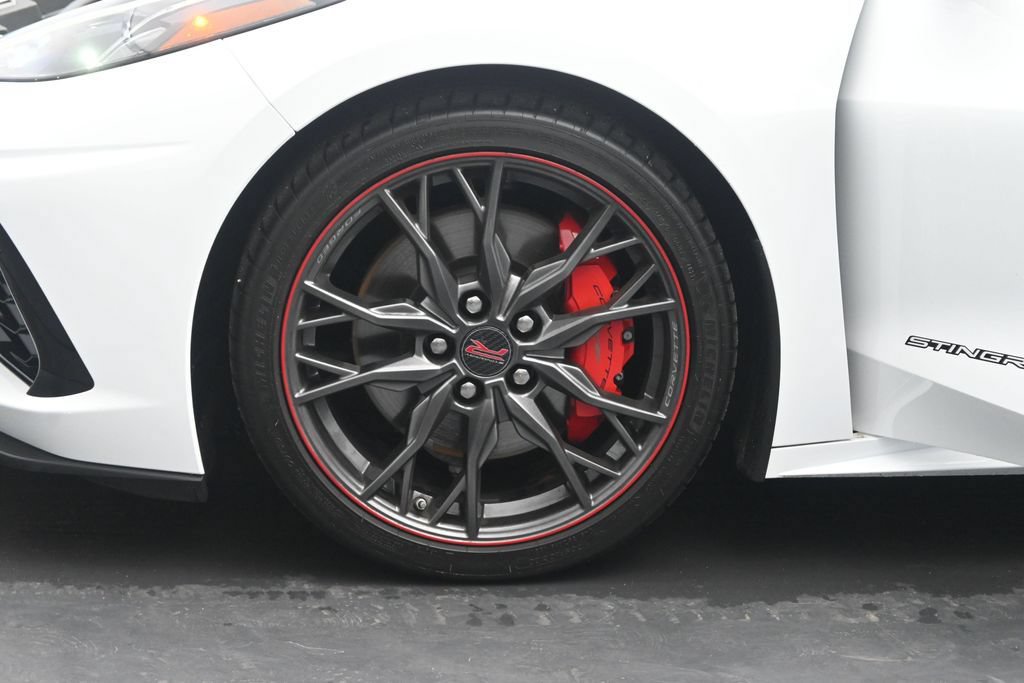 Used 2023 Chevrolet Corvette Stingray Premium Conv w/ Z51 Performance Package RWD image 30