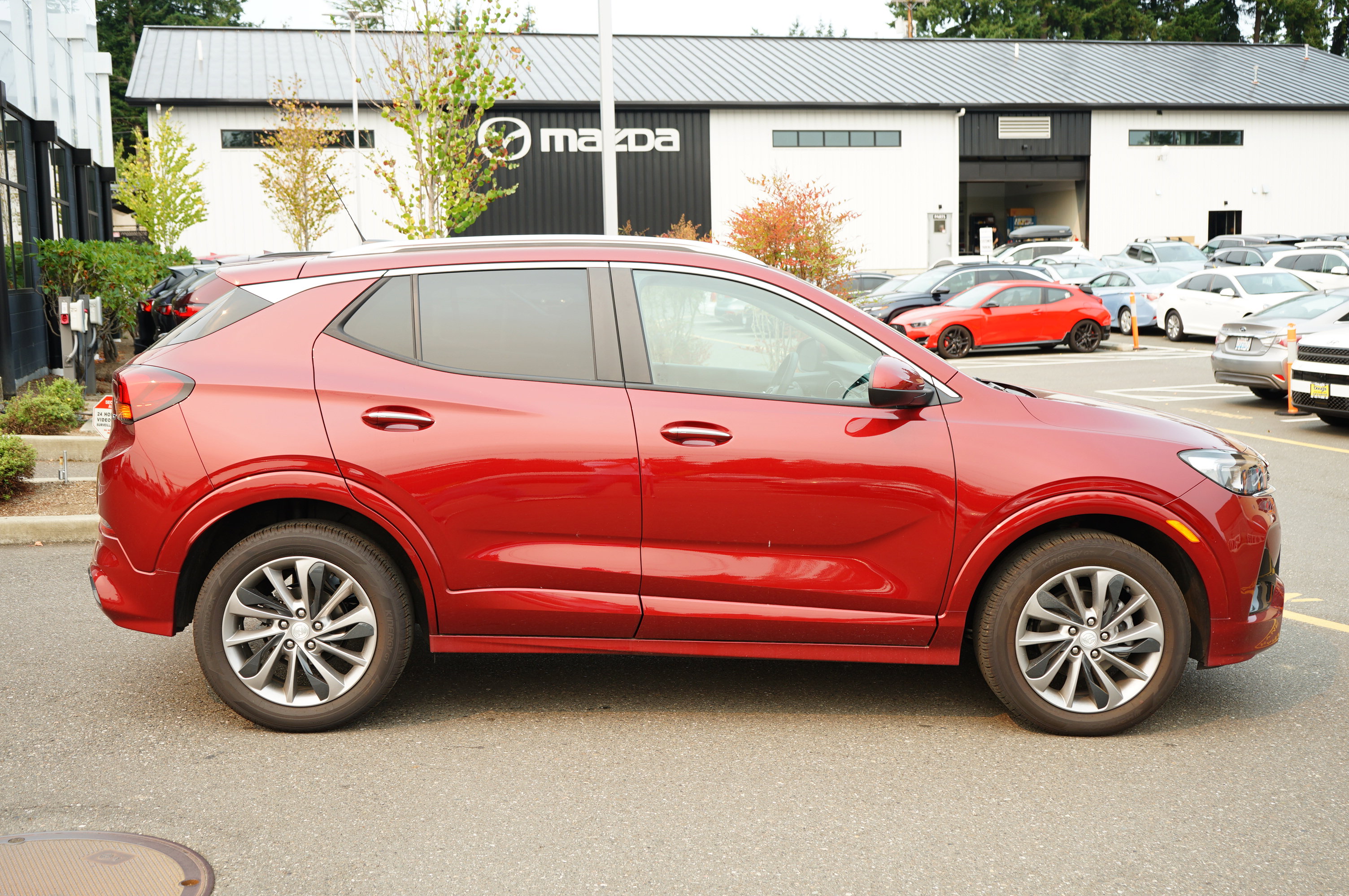 Used 2023 Buick Encore GX Select w/ Sport Touring Package image 2