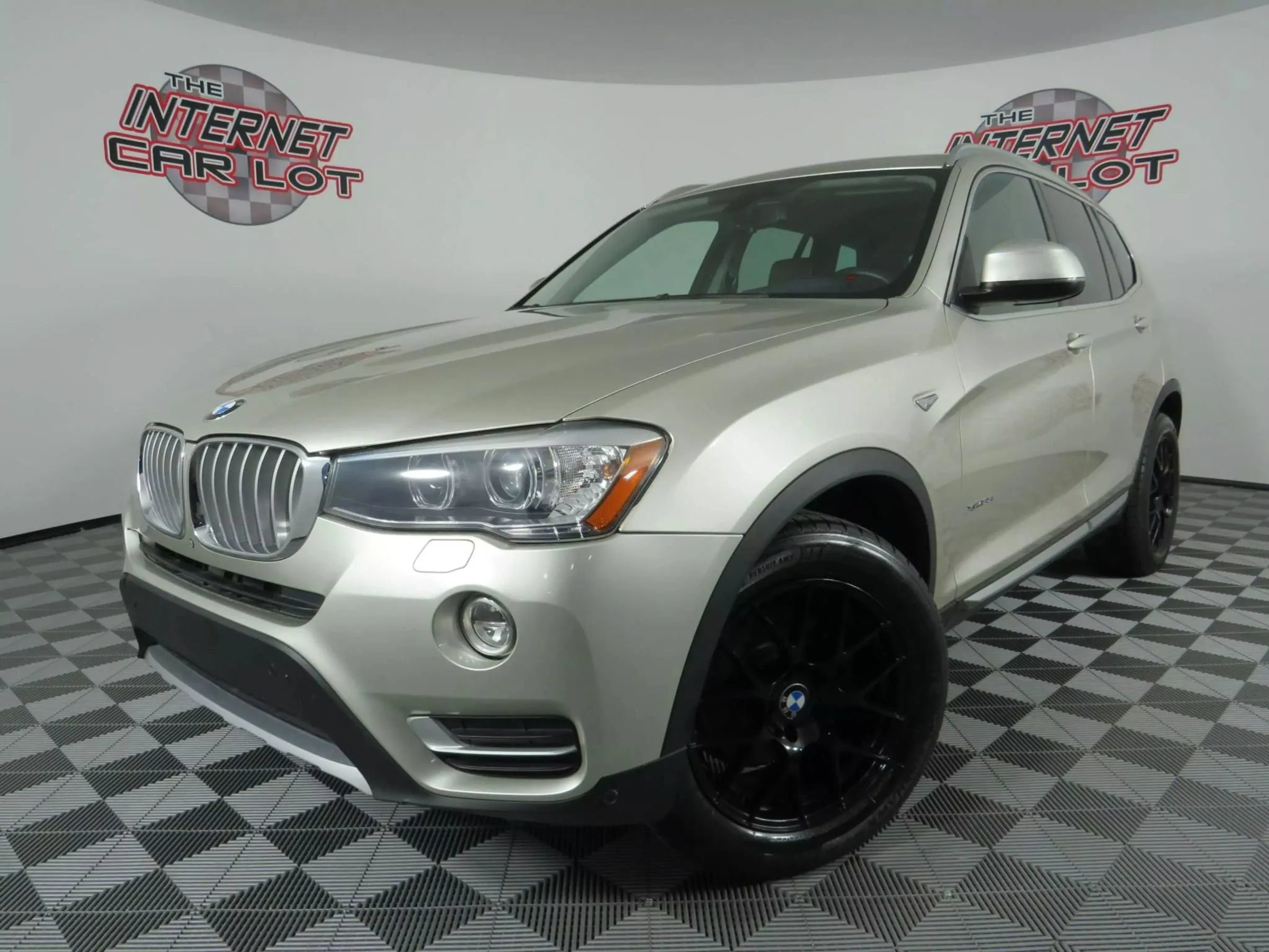 Used 2017 BMW X3 xDrive35i AWD/4WD image 1
