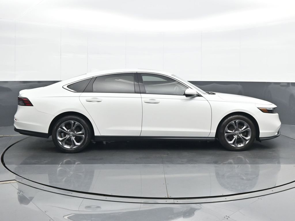 Used 2024 Honda Accord EX image 7