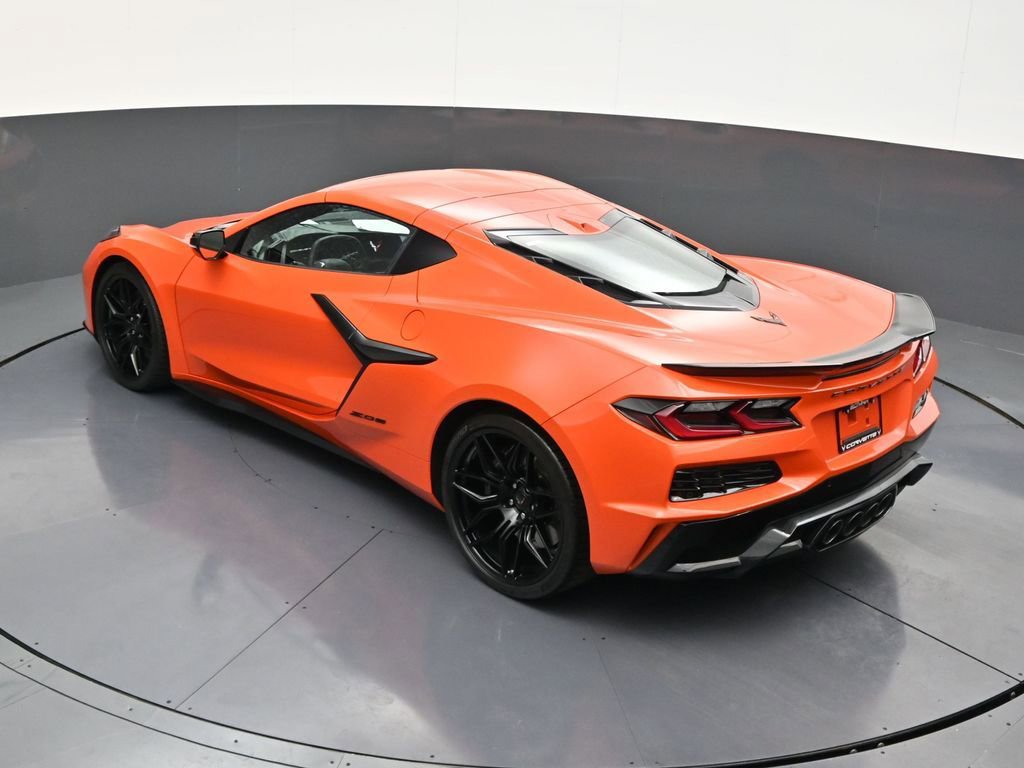 Used 2026 Chevrolet Corvette Z06 image 17