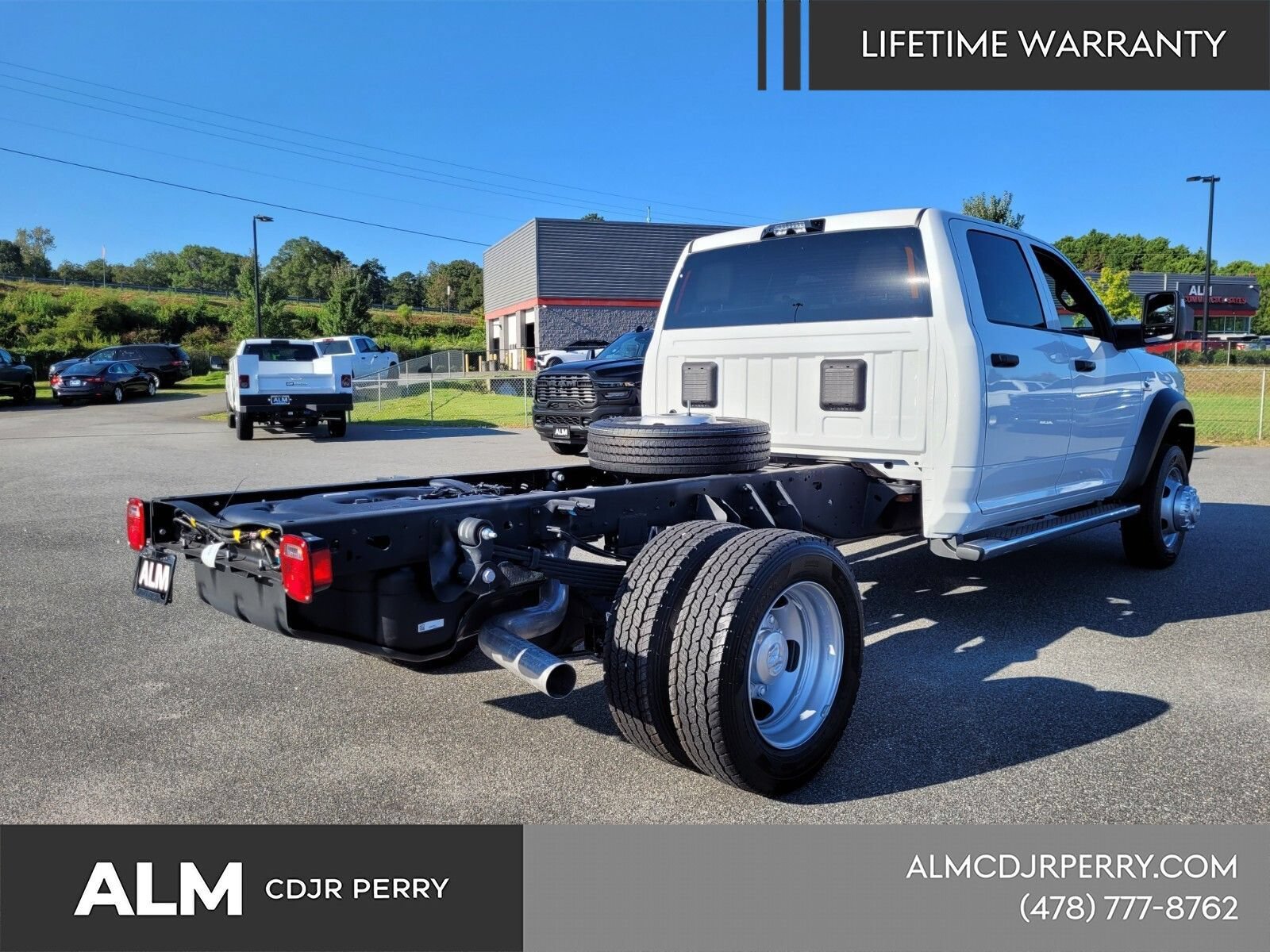 New 2025 RAM 4500 Tradesman w/ Safety Group AWD/4WD image 14