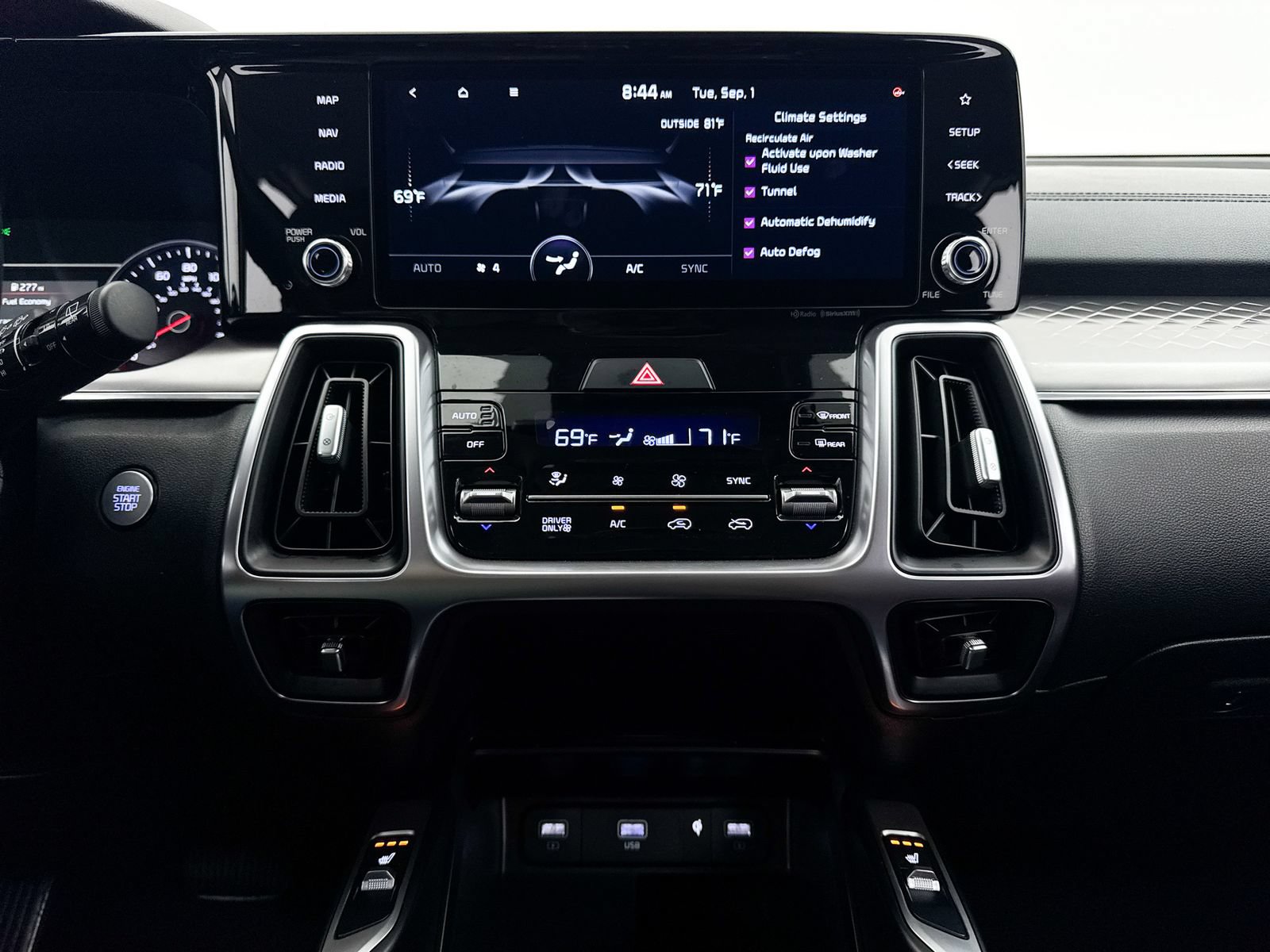 Certified 2023 Kia Sorento EX FWD image 26