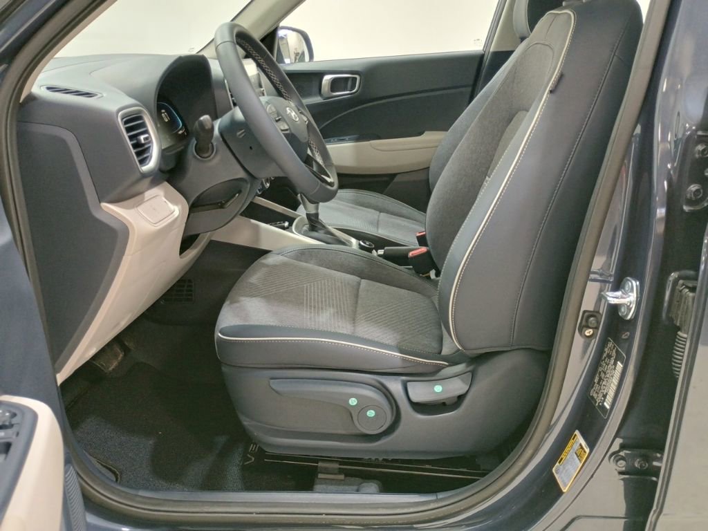 New 2026 Hyundai Venue SEL image 12