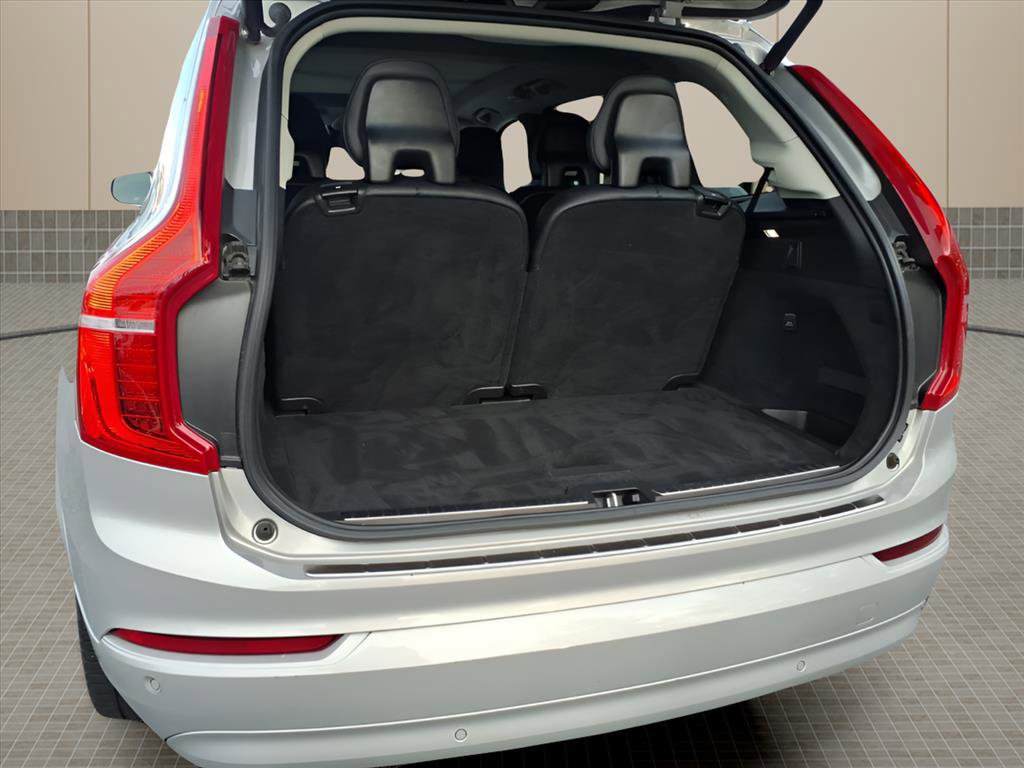Used 2023 Volvo XC90 B5 Core image 26