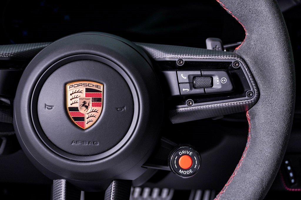 Certified 2025 Porsche 911 Carrera 4 GTS image 23