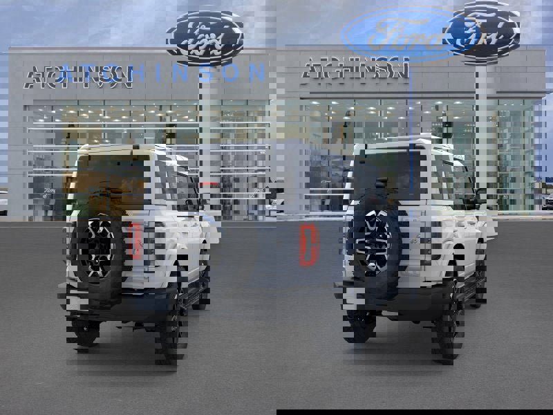 New 2025 Ford Bronco Outer Banks image 8