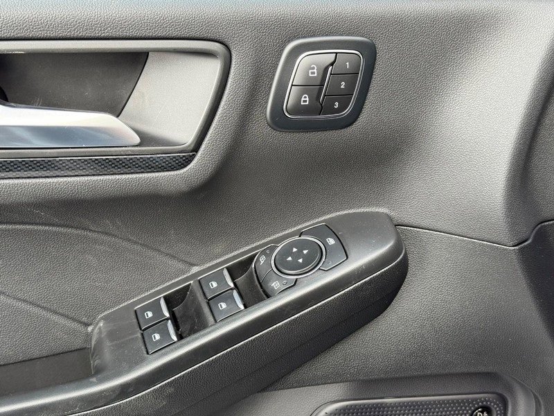 New 2026 Ford Escape ST-Line Select w/ Tech Pack #2 image 18