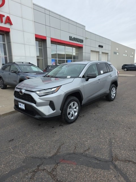 New 2025 Toyota RAV4 LE
