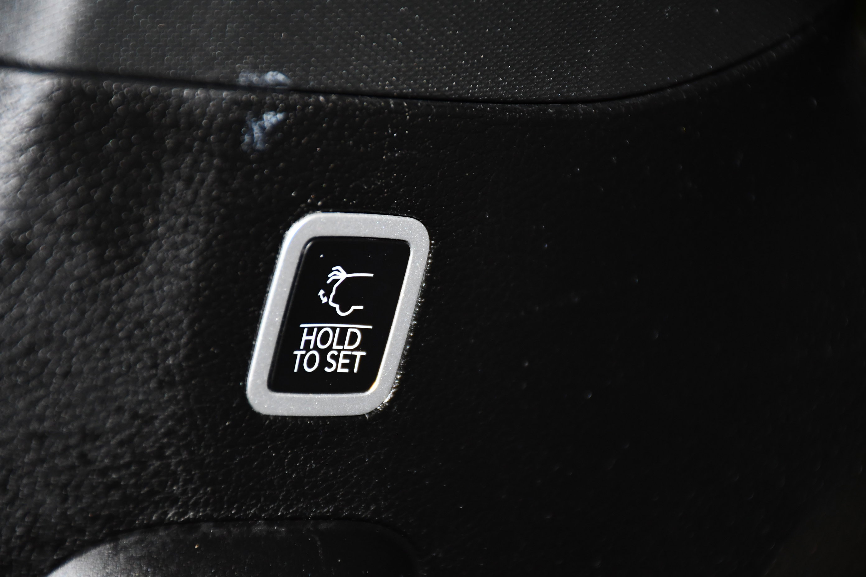 Used 2024 Jeep Wagoneer 4WD w/ HD Trailer Tow Package image 55