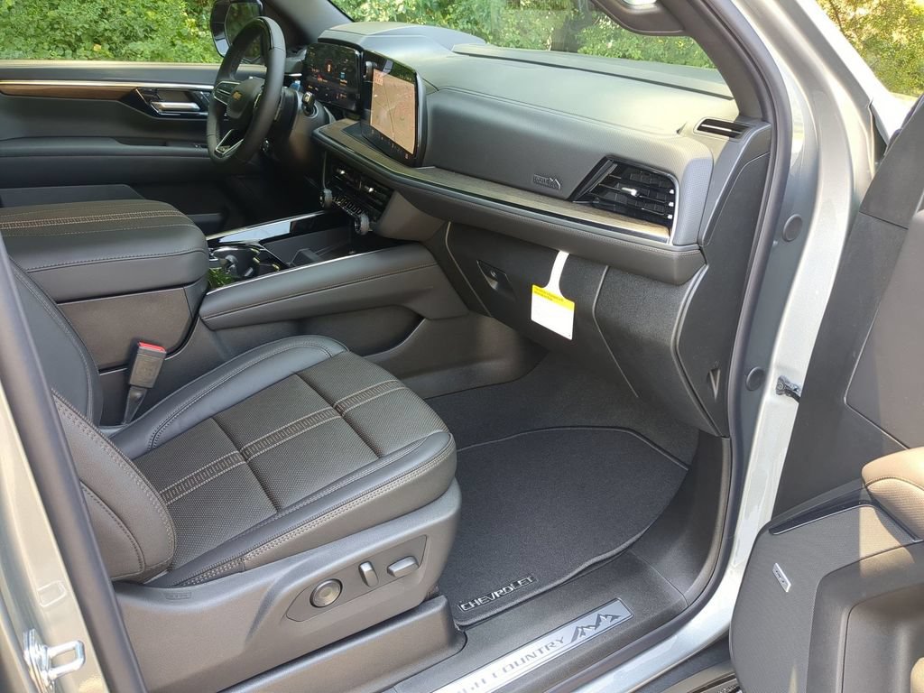 New 2026 Chevrolet Tahoe High Country AWD/4WD image 39