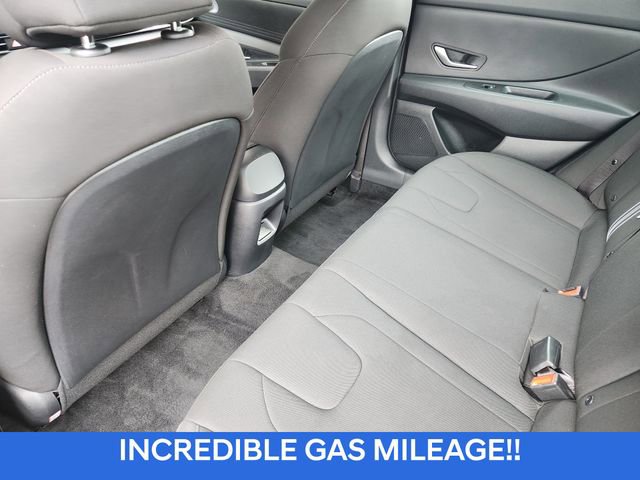 Certified 2025 Hyundai Elantra Blue image 21