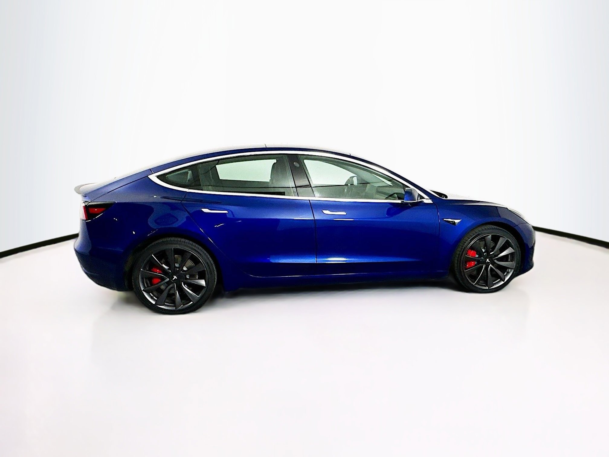 Used 2020 Tesla Model 3 Performance image 10