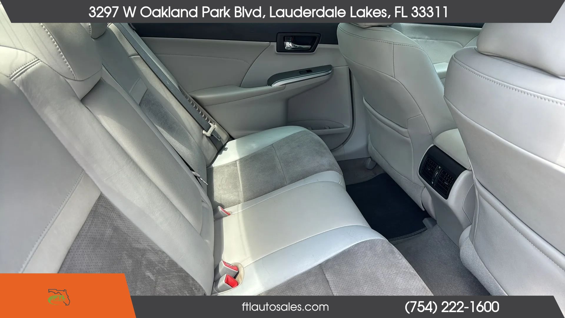 Used 2013 Toyota Camry XLE w/ Leather Pkg FWD image 43