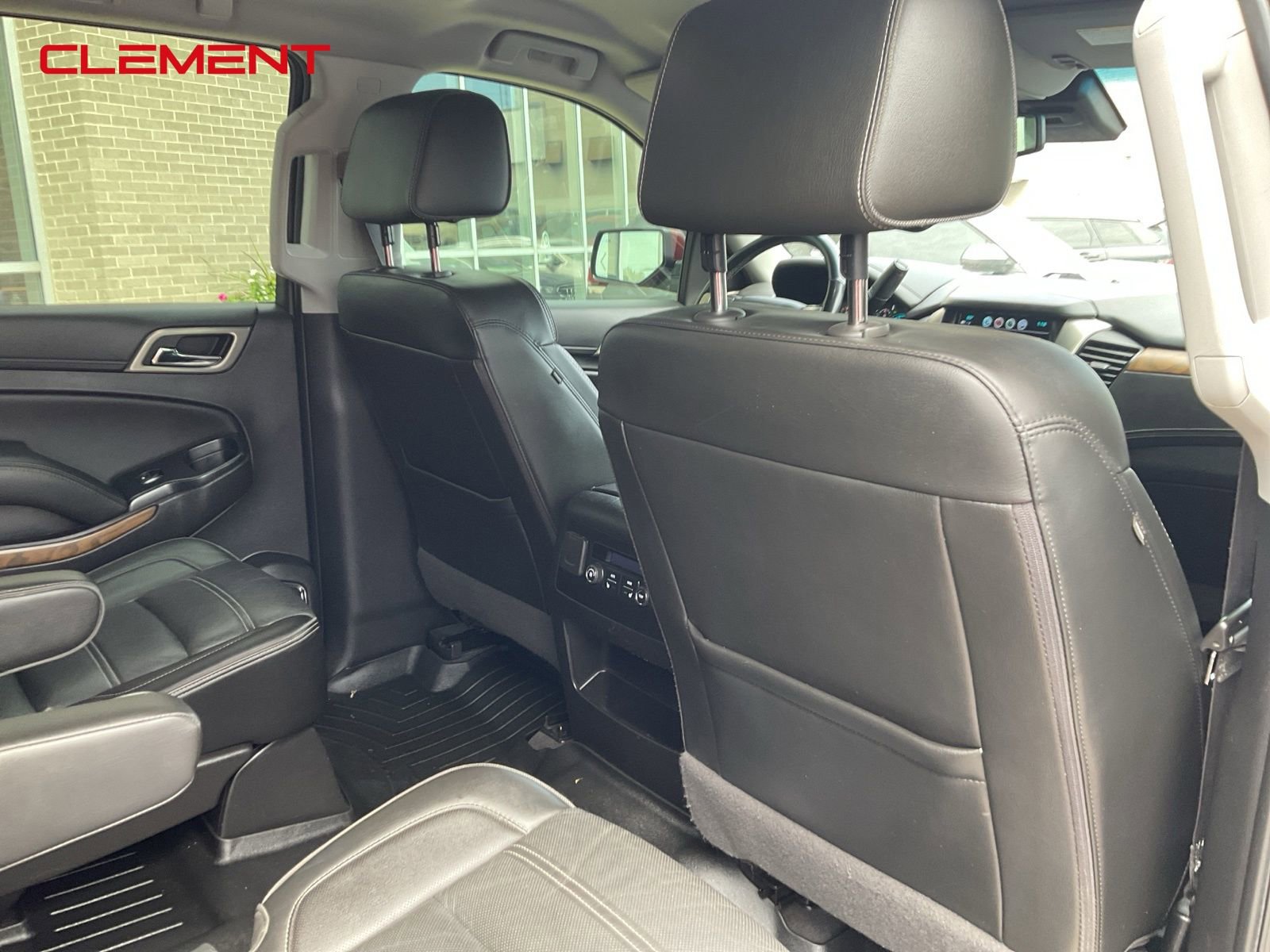 Used 2020 GMC Yukon XL Denali image 32