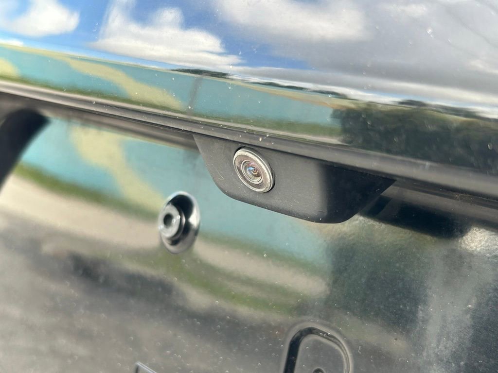 Used 2019 Jeep Cherokee Limited image 41