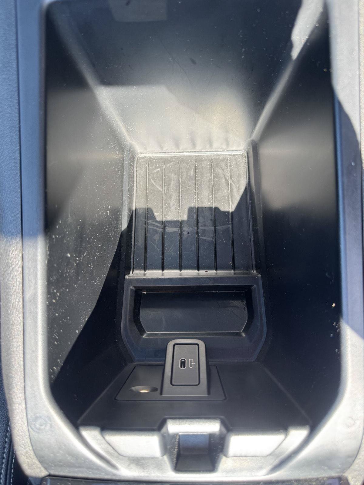 Used 2025 BMW X4 xDrive30i AWD/4WD image 28