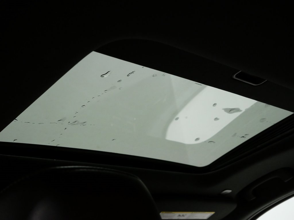 Used 2022 Dodge Durango R/T w/ Blacktop Package image 4